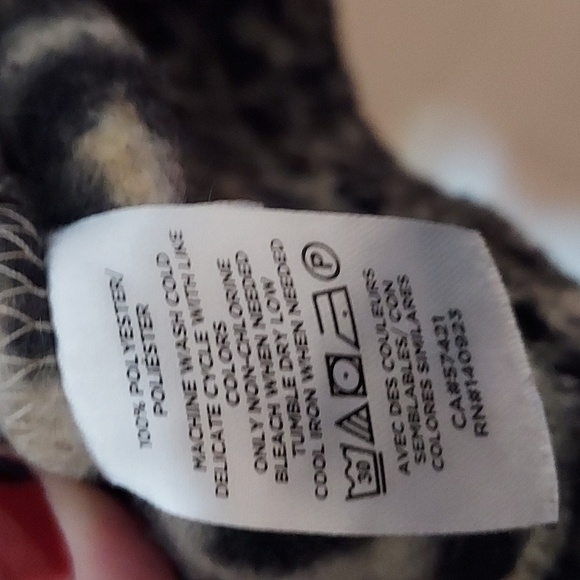 LOFT Faux Sherpa Leopard Print Crewneck Sweatshirt - Picture 10 of 16